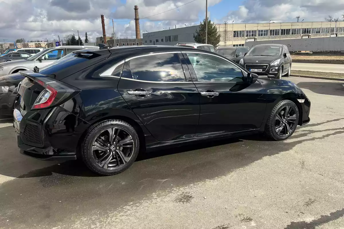 auto poleerimine ja keraamiline kaitse honda 3